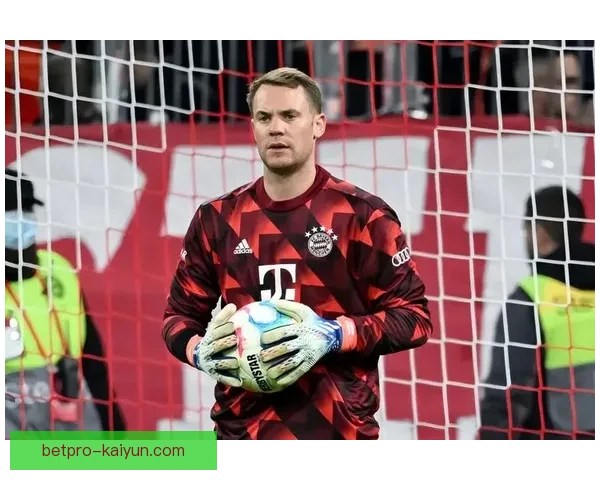 奥布拉克与诺伊尔表现比较：两位顶级门将的状态分析与趋势判断